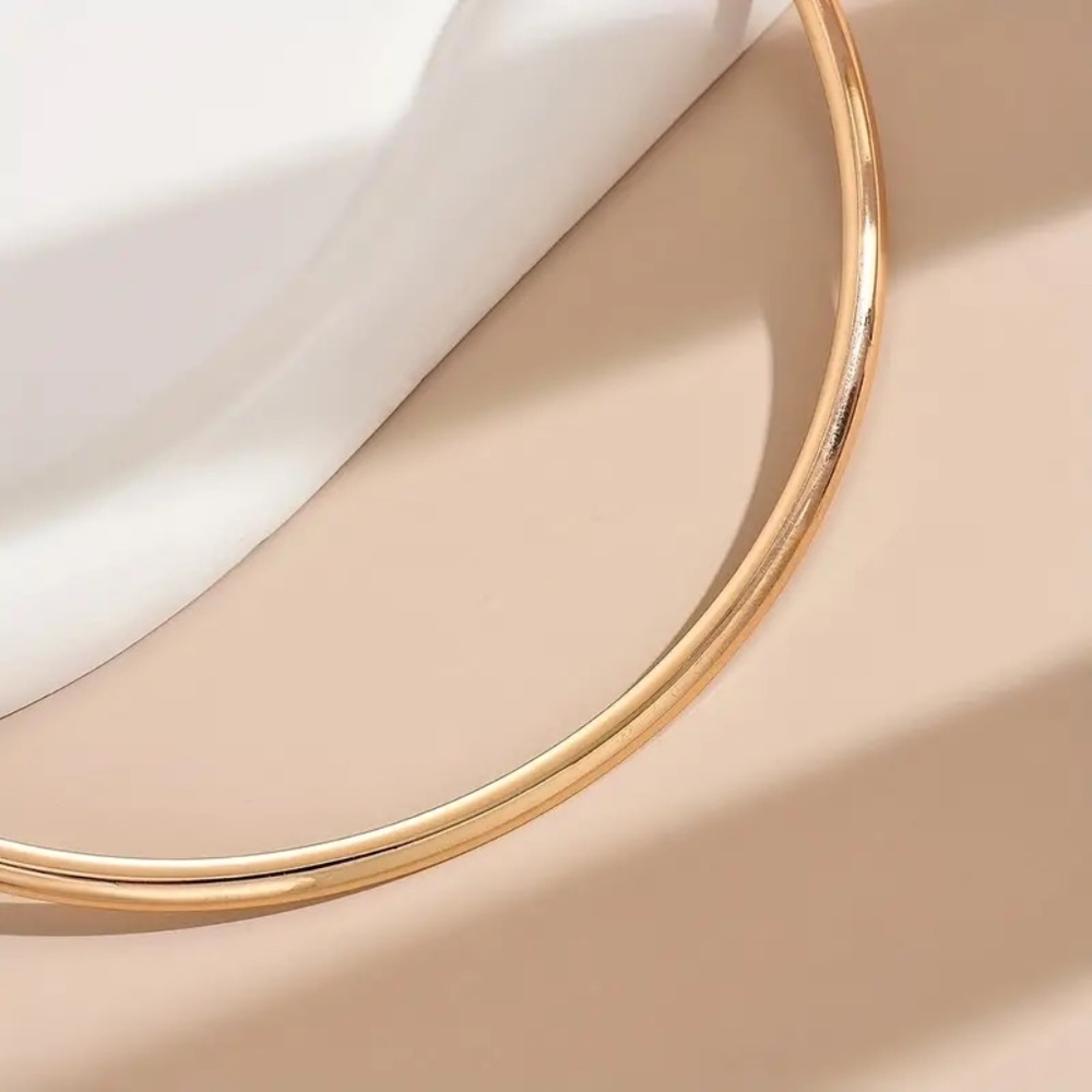 Golden Simple Collar Neck Ring 18K Gold Plated Fine Jewelry Choker - Picture 4 of 4